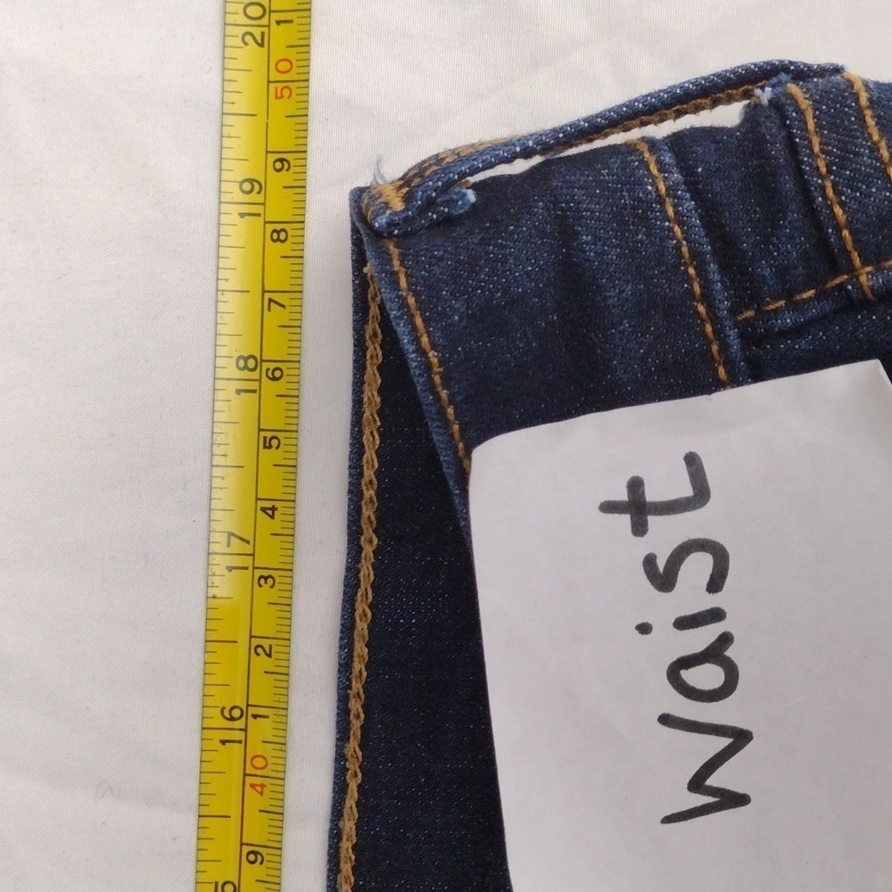 EUC Old Navy Skinny Jeans size 18 Regular - Picture 12 of 15